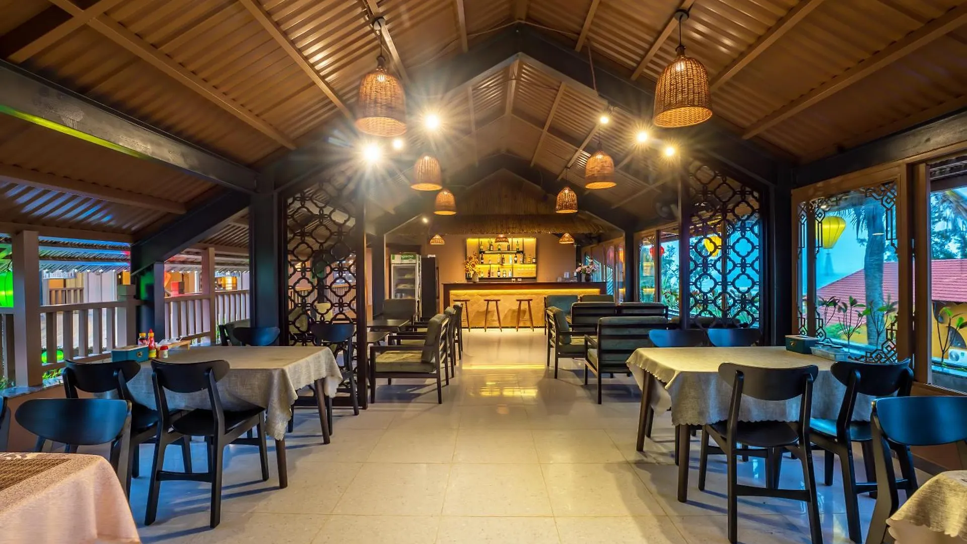 Hotel The Linh Seaside Villa Hoi An