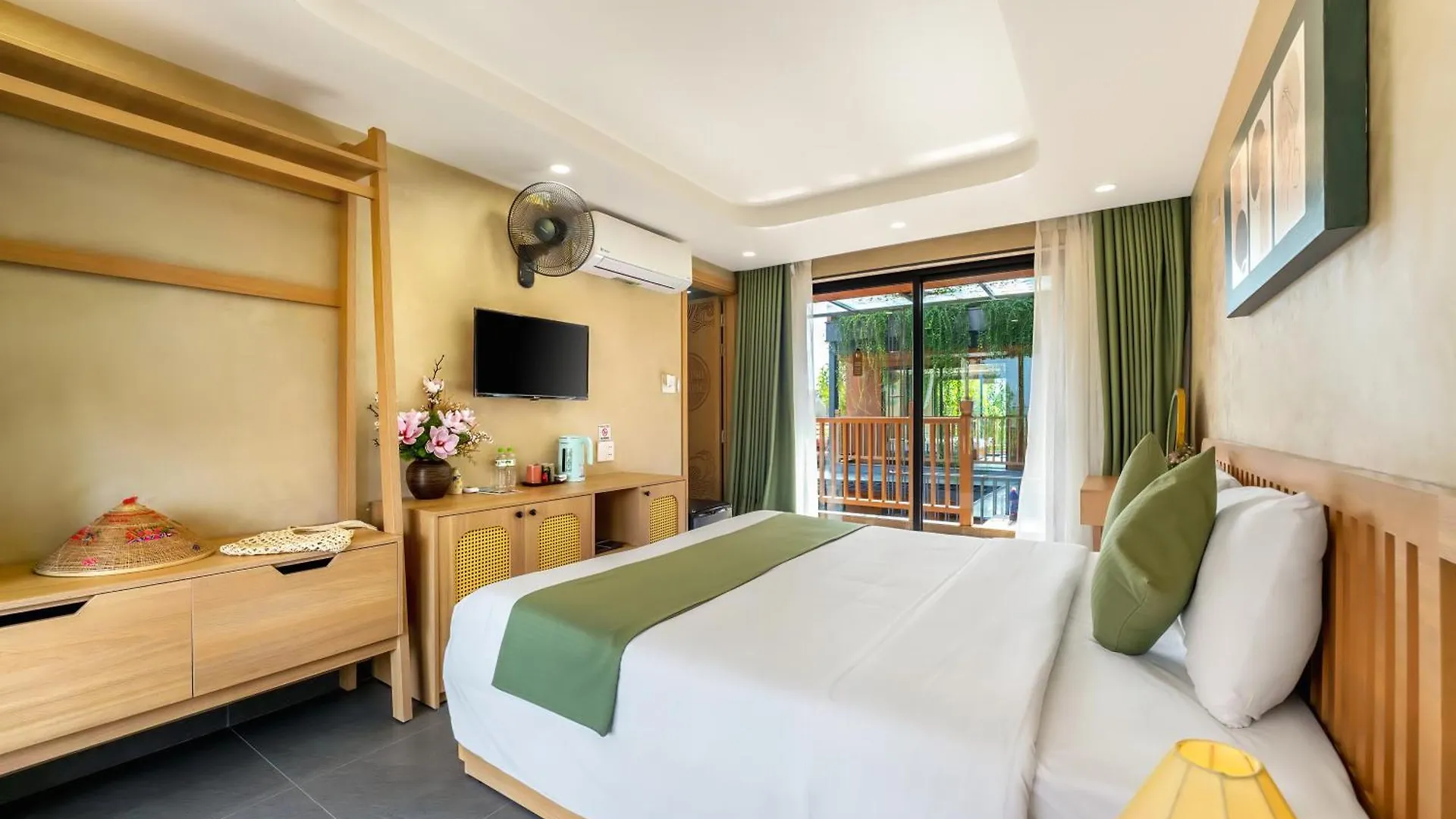 Hotel The Linh Seaside Villa Hoi An