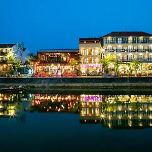 Riverland - Center Hoi An