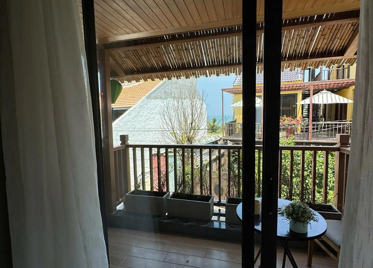 The Linh Seaside Villa Hoi An 4*,