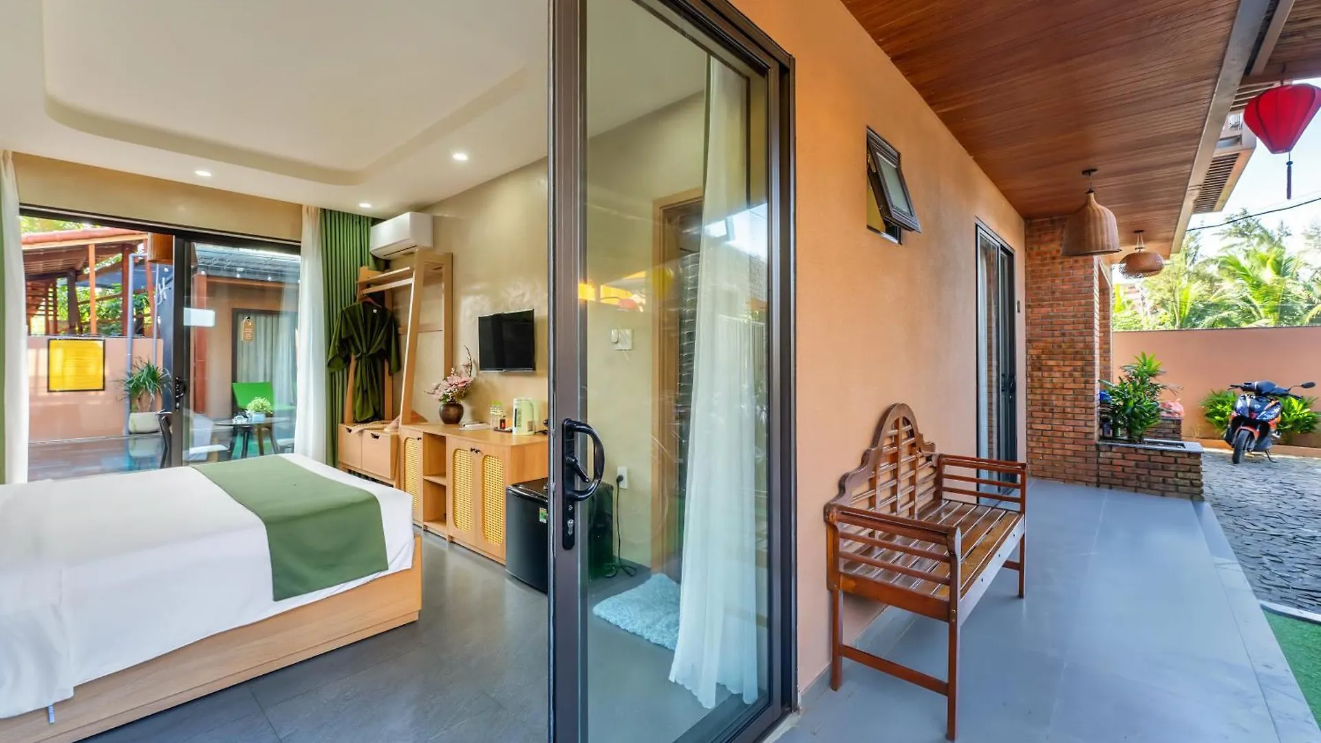 The Linh Seaside Villa Hội An Vietnam